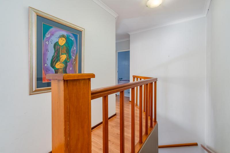 To Let 3 Bedroom Property for Rent in Sonstraal Heights Western Cape
